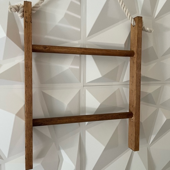 Rustic Farmhouse Style Shower Rack - Picture 4 of 8